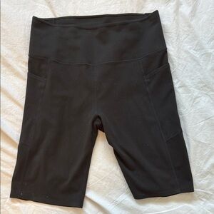 Uniqlo Black Bike Shorts with pockets
